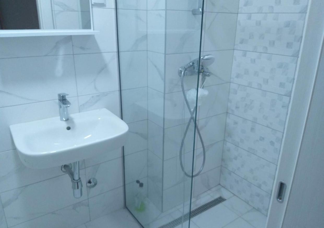 Hotel Ideall Ποντγορίτσα Εξωτερικό φωτογραφία