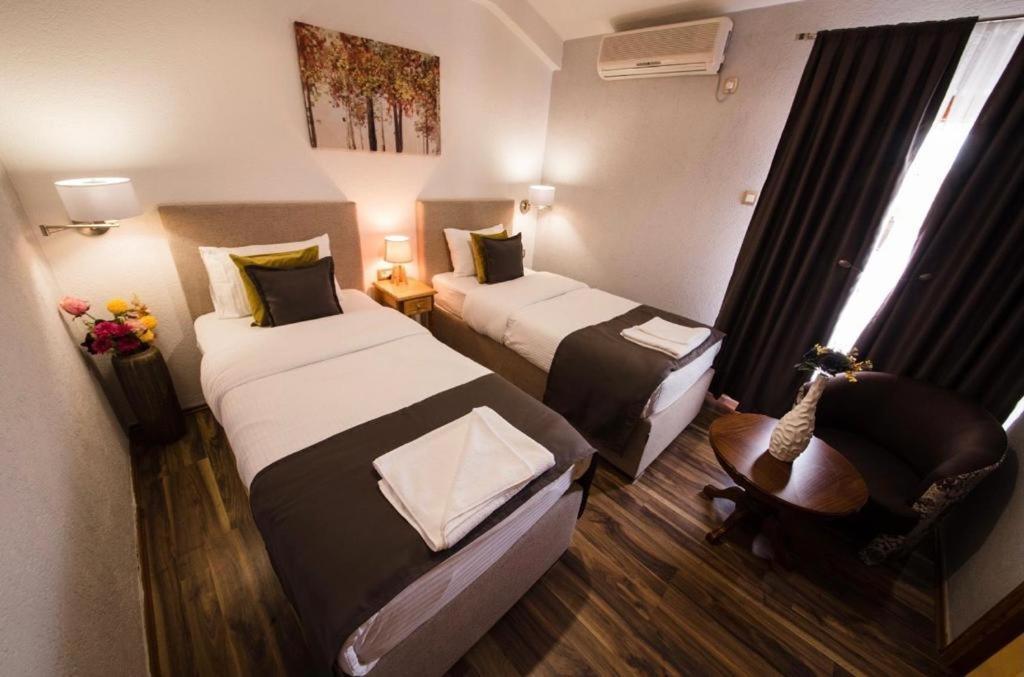 Hotel Ideall Ποντγορίτσα Εξωτερικό φωτογραφία