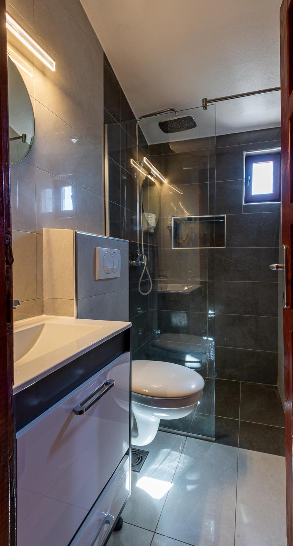 Hotel Ideall Ποντγορίτσα Εξωτερικό φωτογραφία