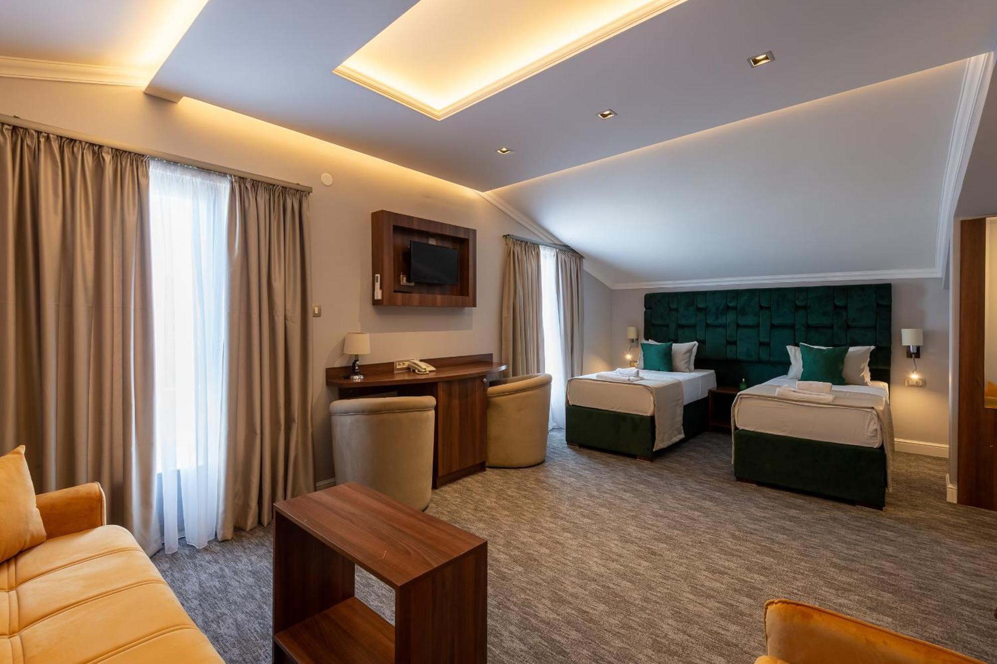 Hotel Ideall Ποντγορίτσα Εξωτερικό φωτογραφία