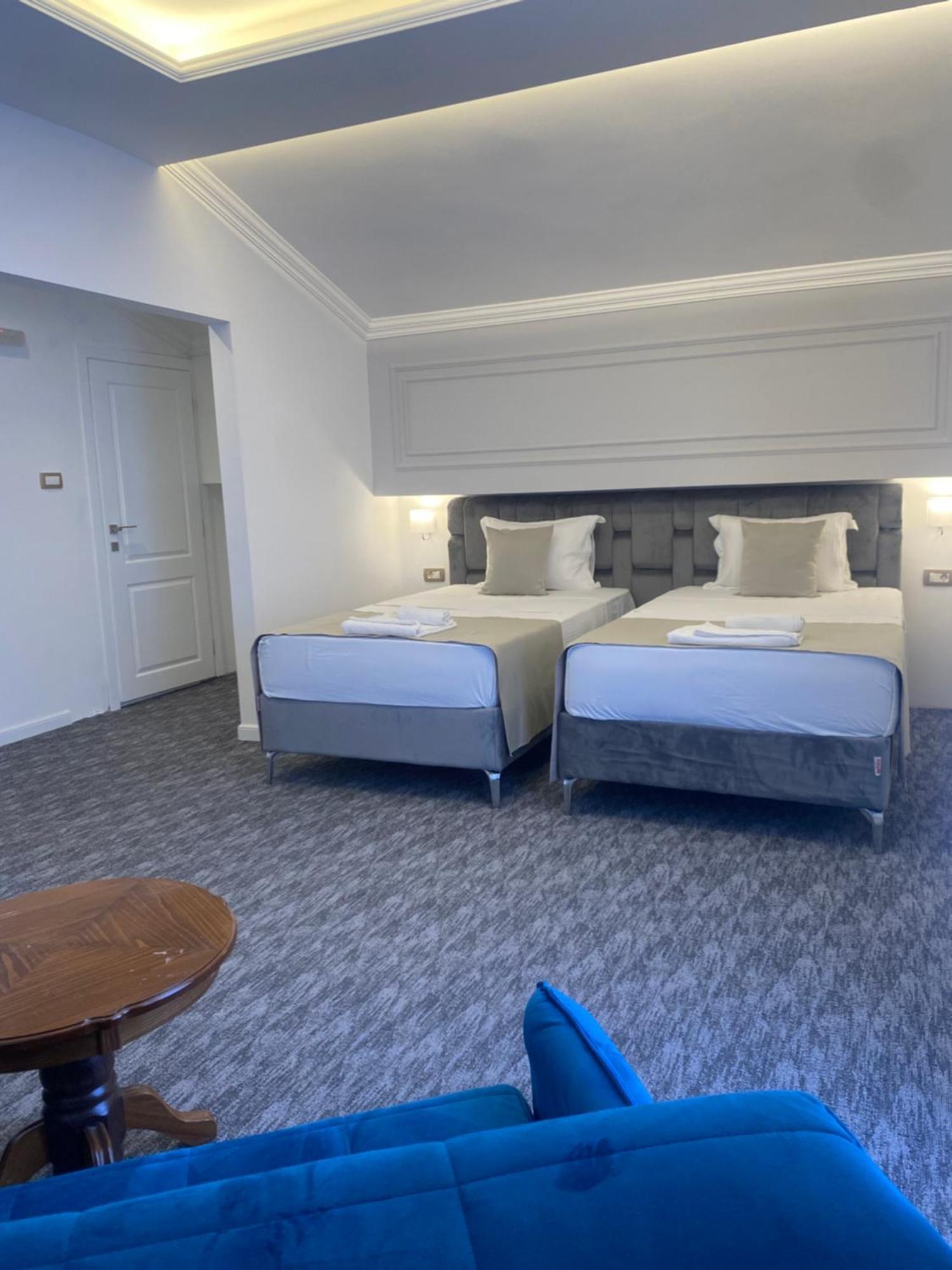 Hotel Ideall Ποντγορίτσα Εξωτερικό φωτογραφία