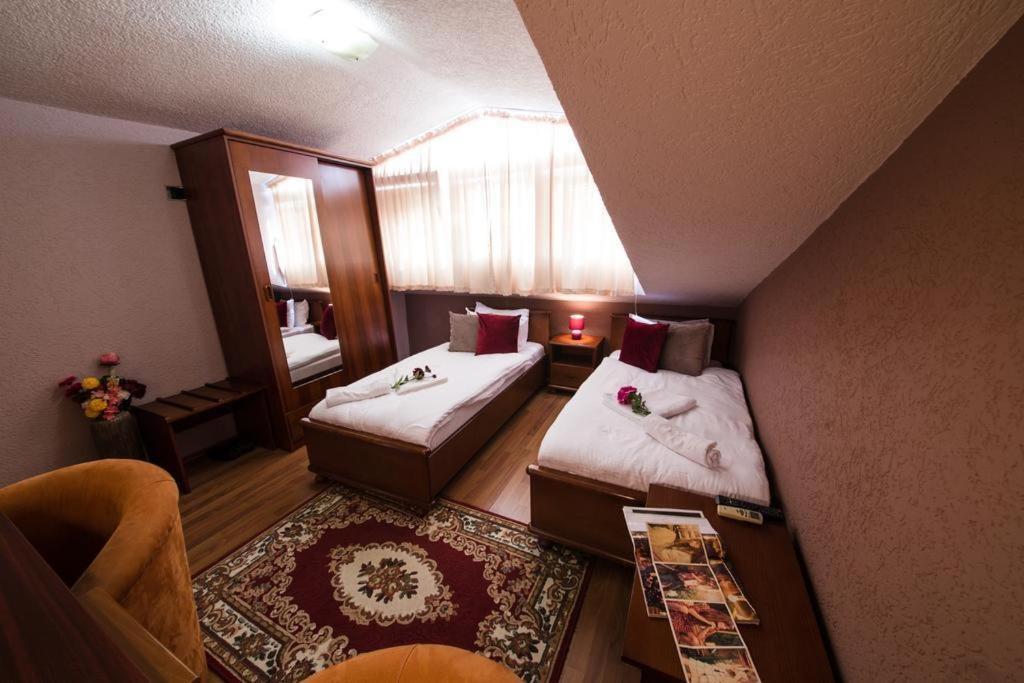 Hotel Ideall Ποντγορίτσα Εξωτερικό φωτογραφία