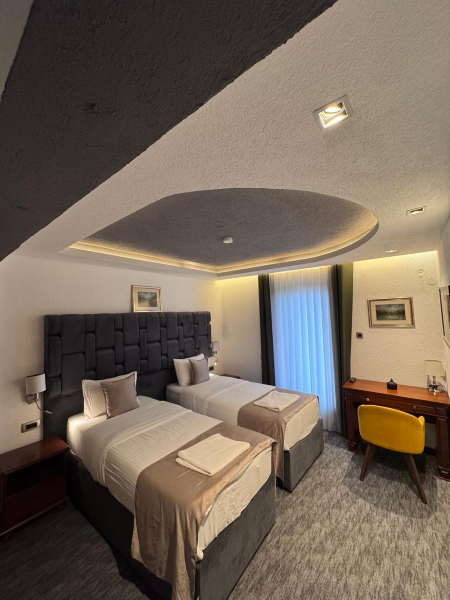 Hotel Ideall Ποντγορίτσα Εξωτερικό φωτογραφία
