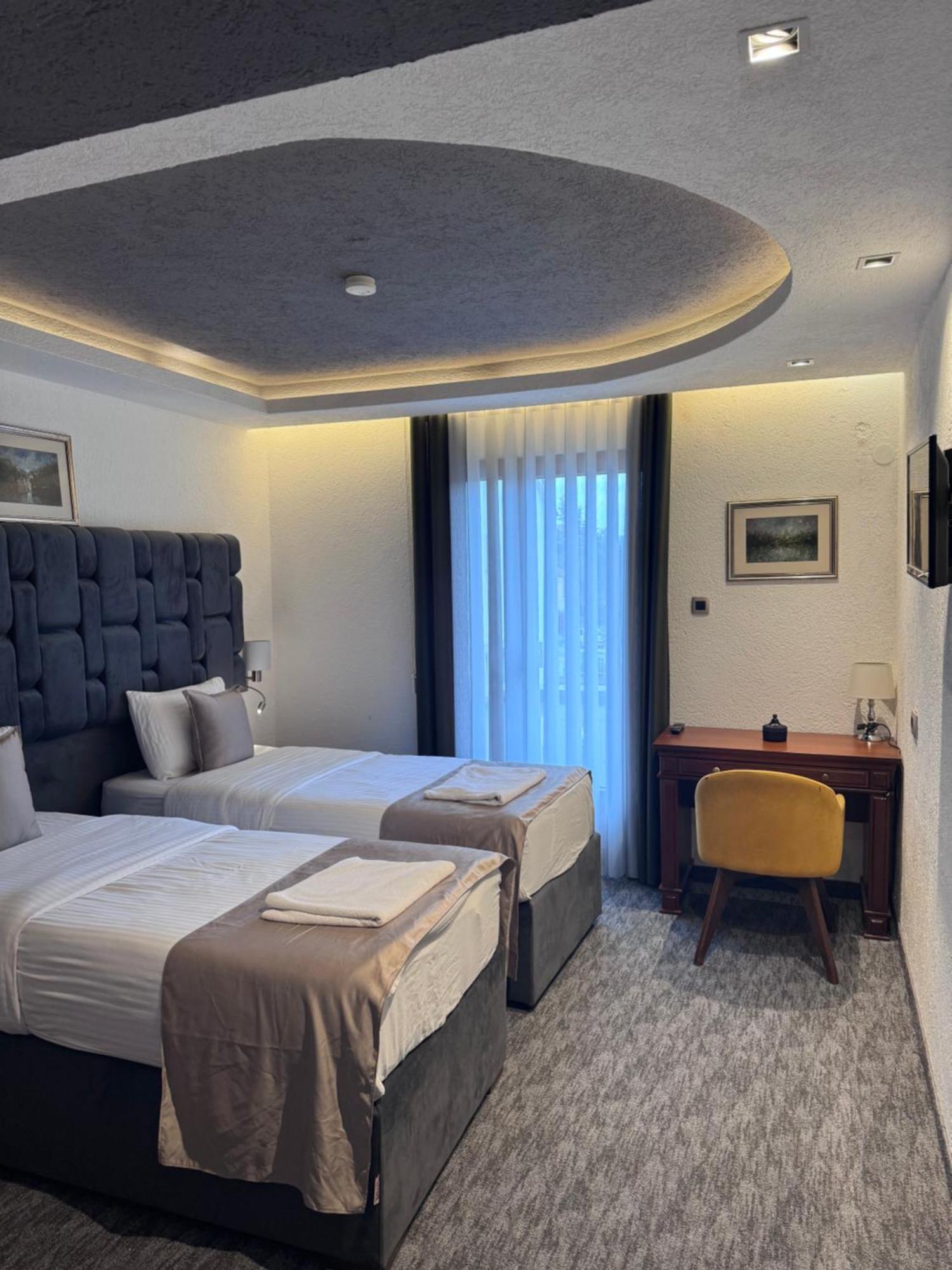 Hotel Ideall Ποντγορίτσα Εξωτερικό φωτογραφία